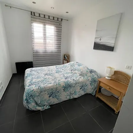 Sainte-Maxime Apartment *